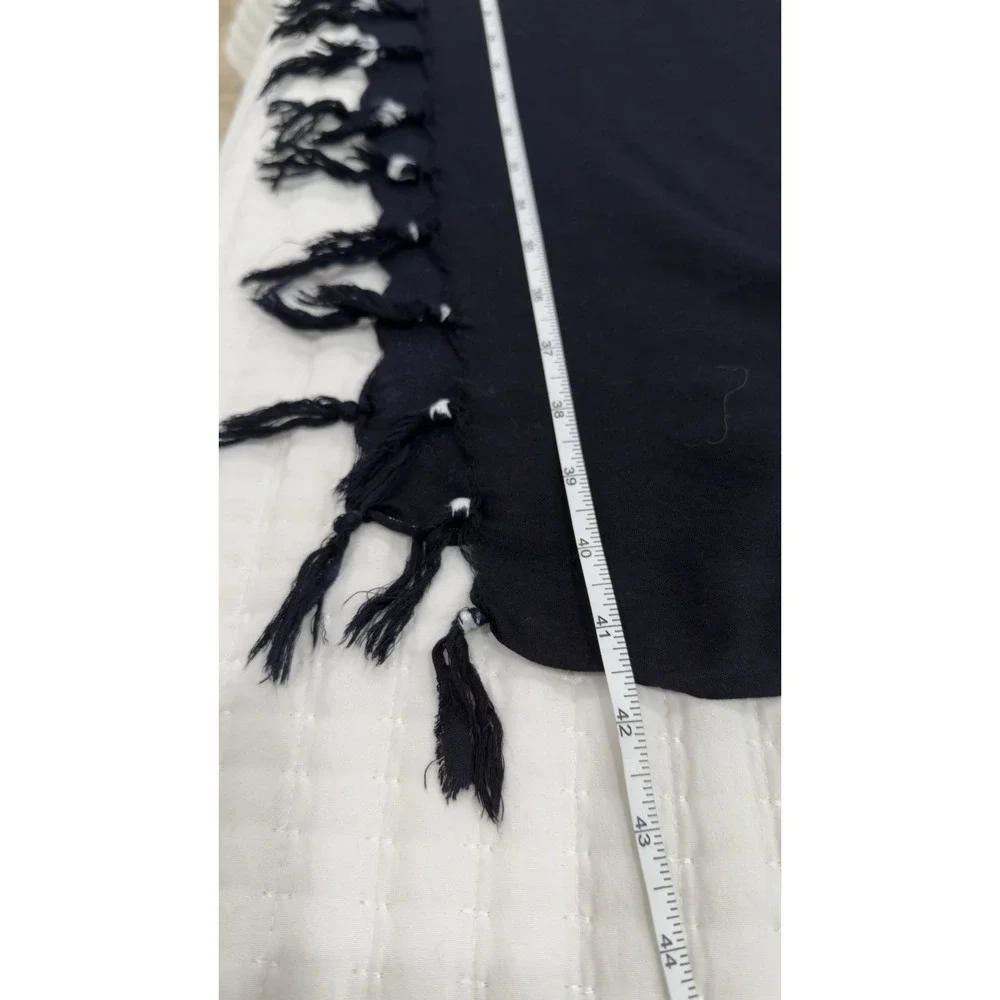 Black Sarong / Tapestry with Oriental Style‎ Characters (Kanji) - Virtues